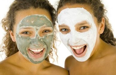 Clay mask